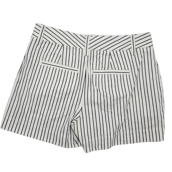 CAbi Viva Striped Spring Stretch Cotton Shorts - Size 0 - Picture 3 of 5